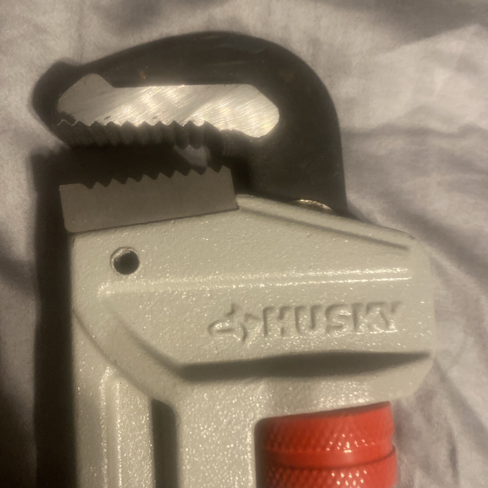 Husky 14 Inch Pipe Wrench