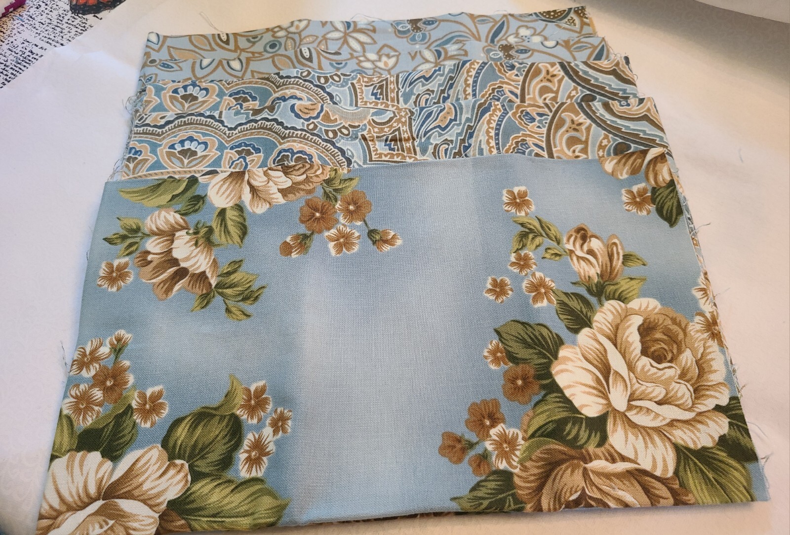 5 Fat Quarters Bundle. Shades Of Blues, Florals, Tans, Greens Etc. 100% Cotton