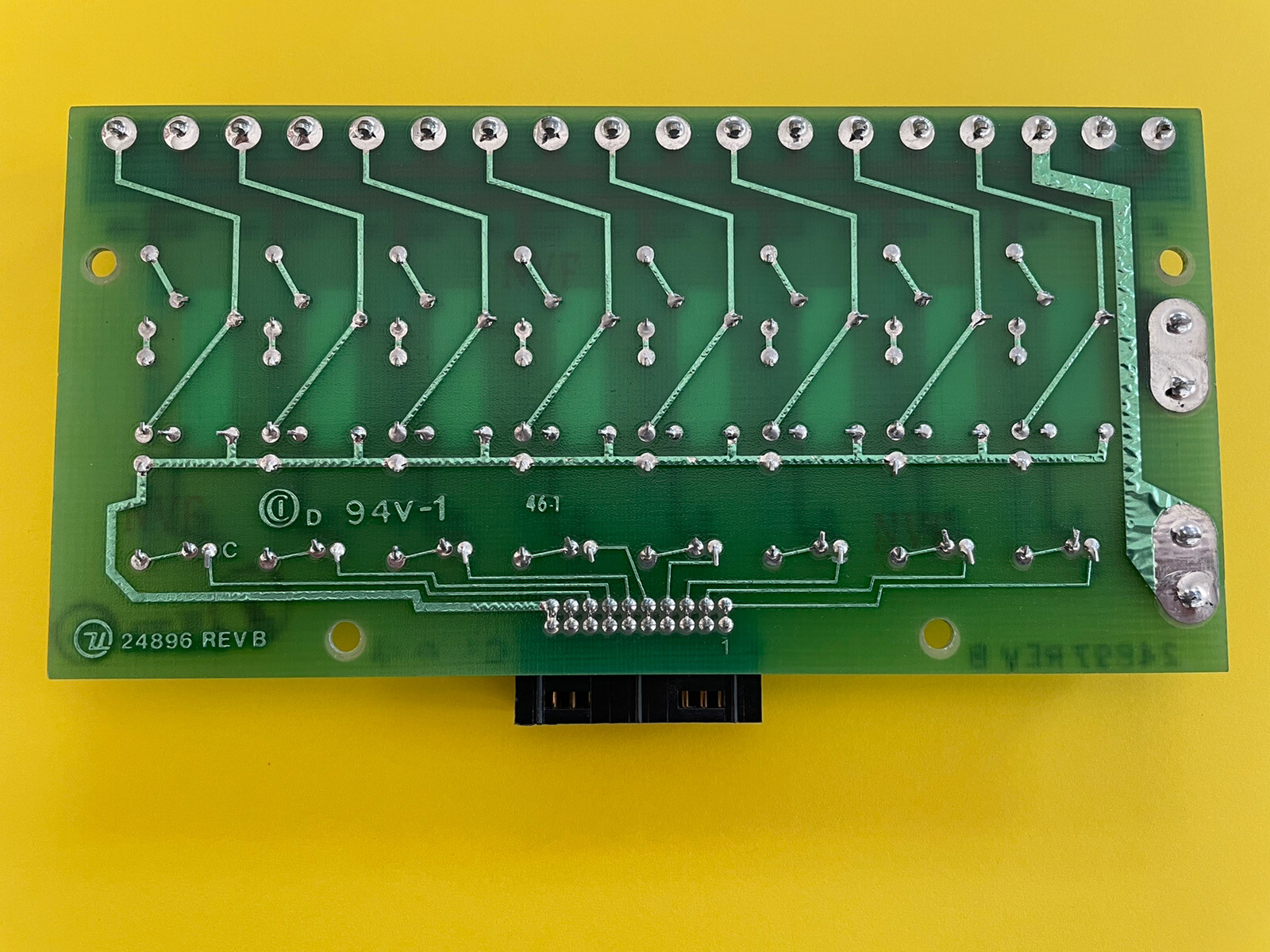 Universal PC Board 8 AC Out 24897000