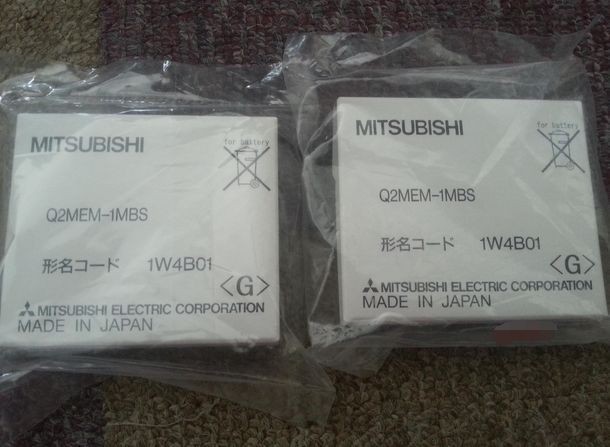 1PCS Mitsubishi Memory Card Q2MEM-1MBS Q2MEM1MBS -New Free Shipping