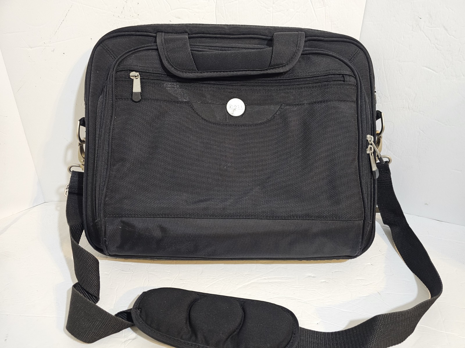 Dell 16x12 in. Black Multi Pocket Laptop Bag w/ Handle And Shoulder Strap