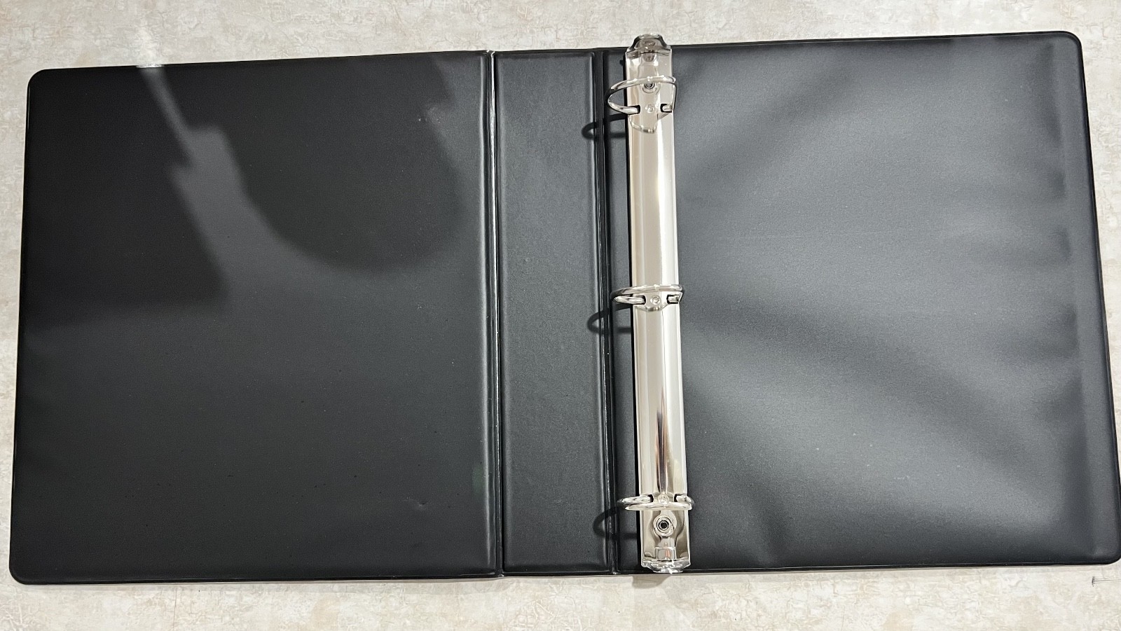 Ultra Pro POKEMON 2.5" Album 3-Ring Binder