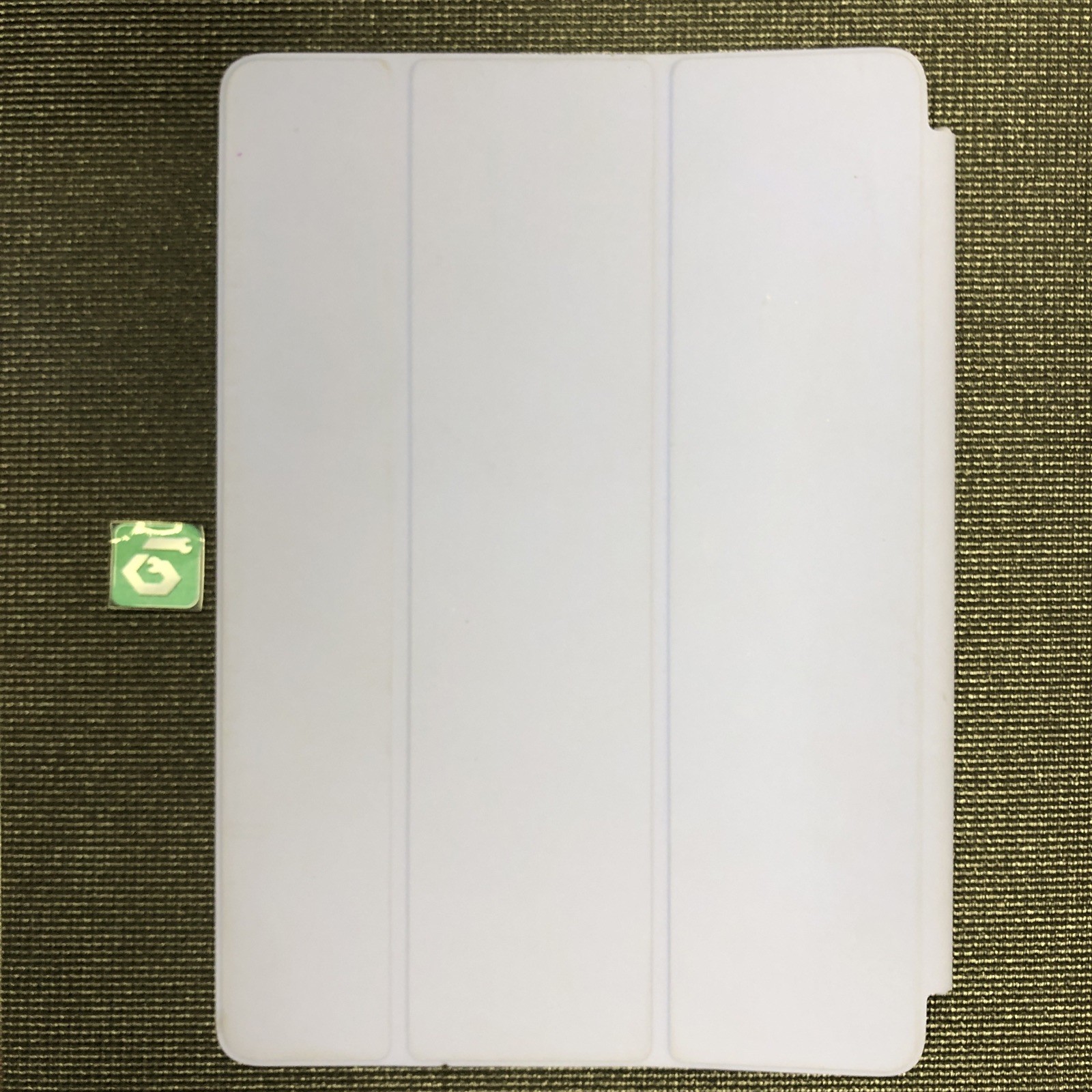 Apple iPad (7th-9th Gen) 10.5" Smart Cover English Lavender Used