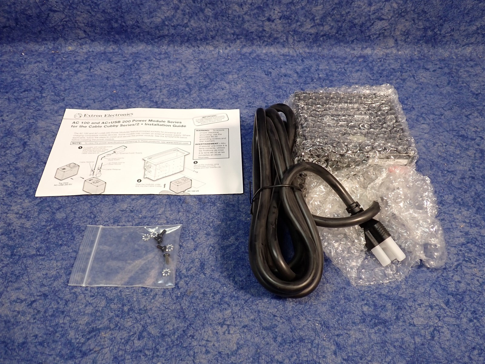 Extron AC+USB 224 US Cord / 60-1697-01 2AC 2USB Power Module (G47)