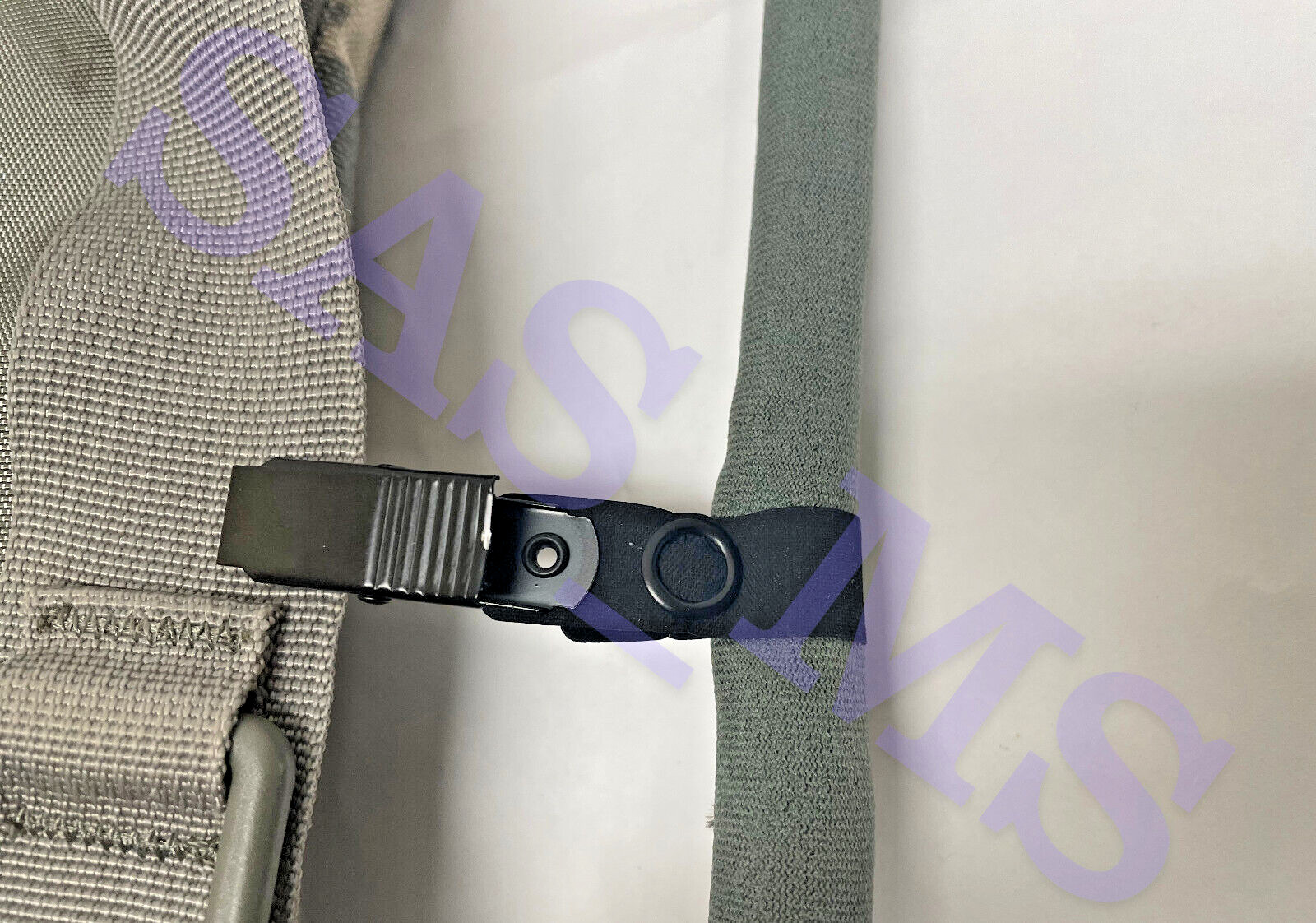 PROPPER HYDRATION TUBE HOLDER CLIP FOR BACKPACKS NEW