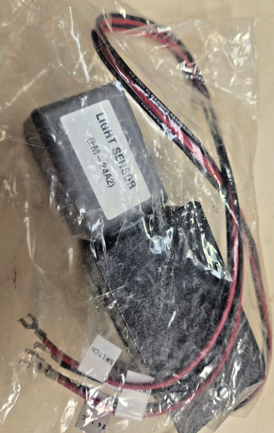 Watt Stopper EM-24A2 AC Low Voltage Photocell, 24V with Junction Box NEW