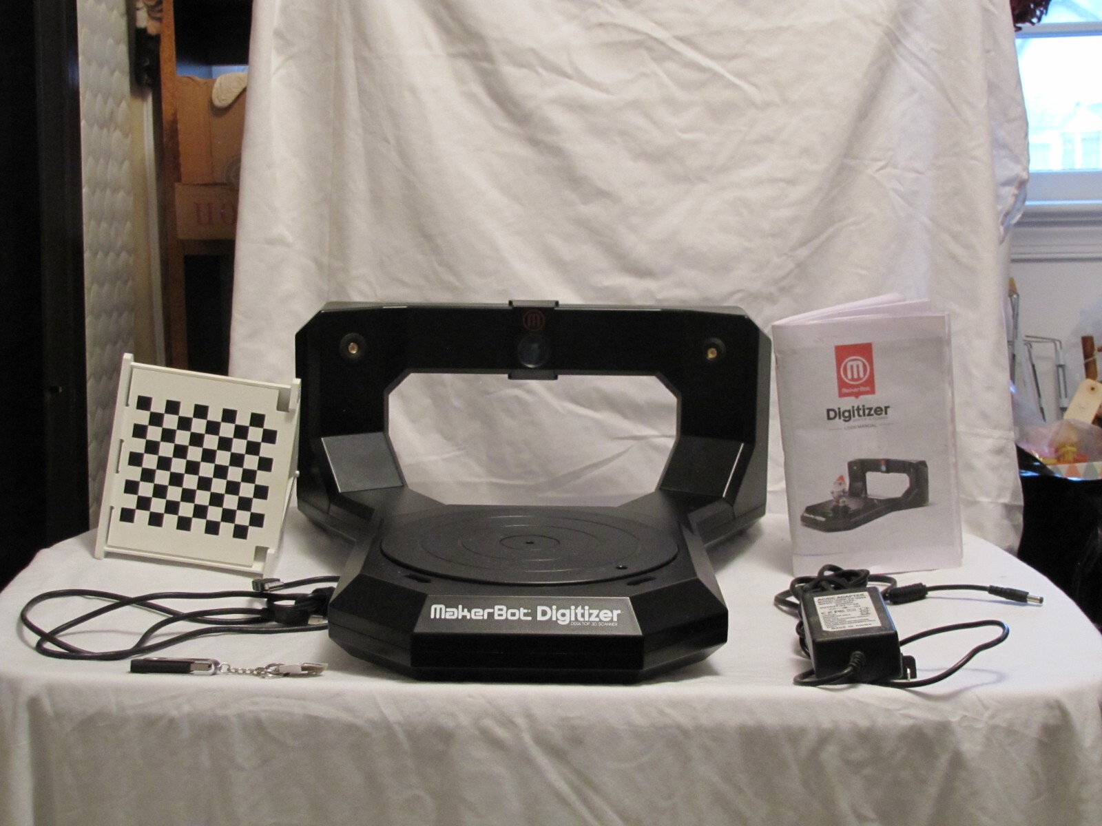 MicroBot Digitizer Desktop 3D Scanner