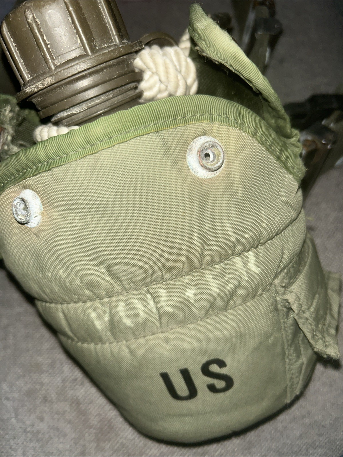 LC2 Green US Army Water Canteen and Cover with Clips and Military Belt