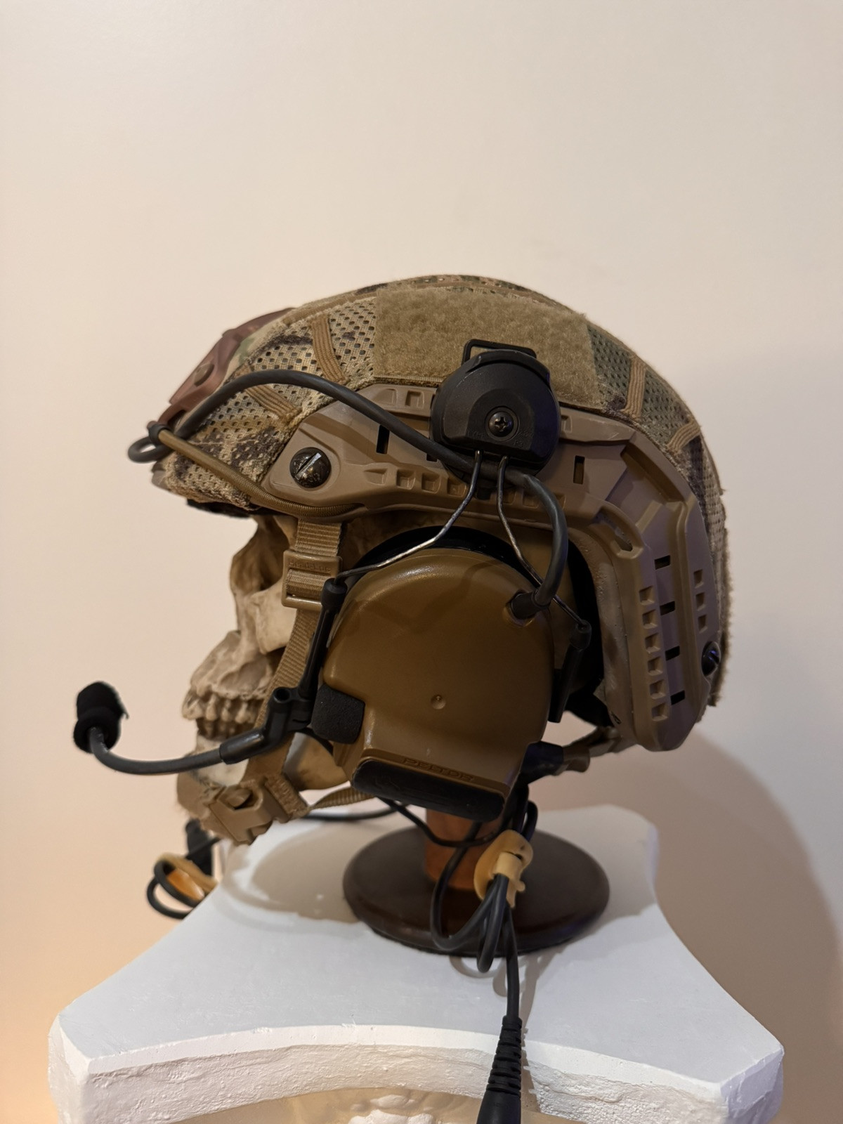 RARE Ops-Core FAST Ballistic Helmet Medium Tan With Peltors CAG SOF Ranger