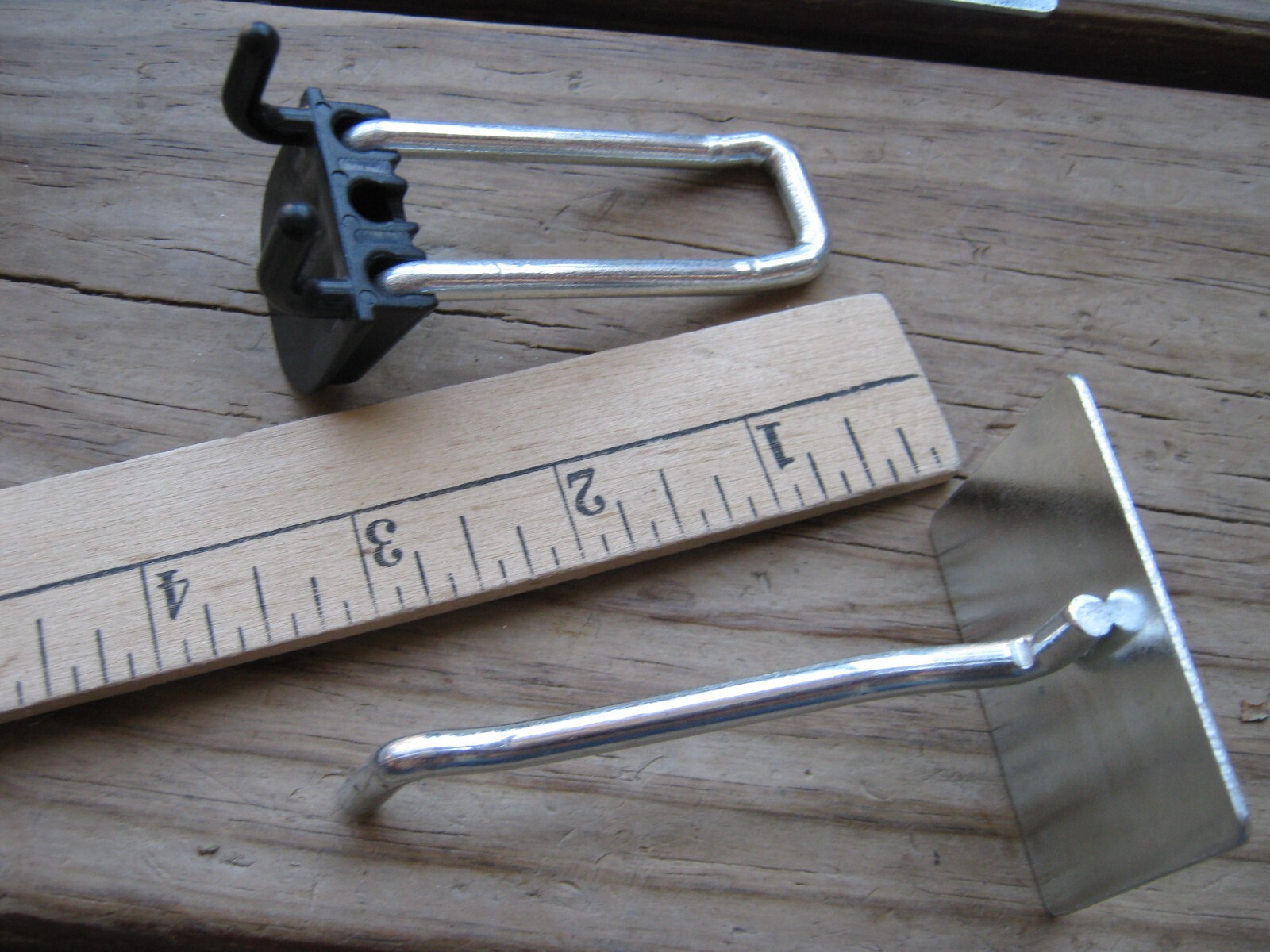 12 pcs Fastback Hooks ?? Peg Board Hooks??