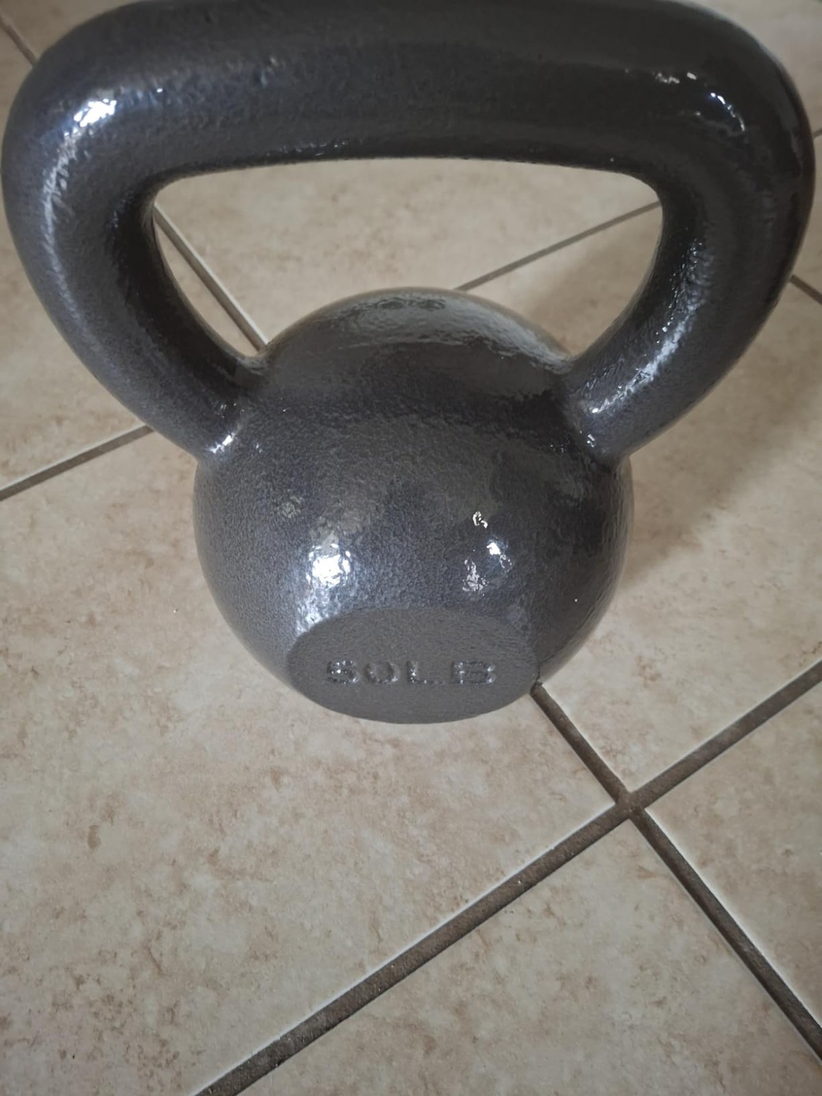 40 lb Heavy Duty Cast Iron Kettlebell - Ideal for Versatile Resistance Training