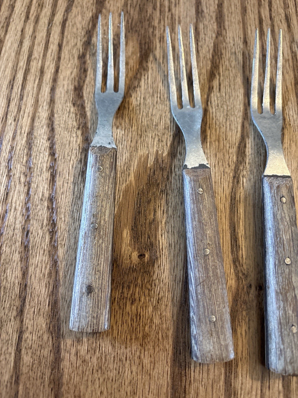 10 Piece MCM Primitive Wood Handle Fork And Knives Set