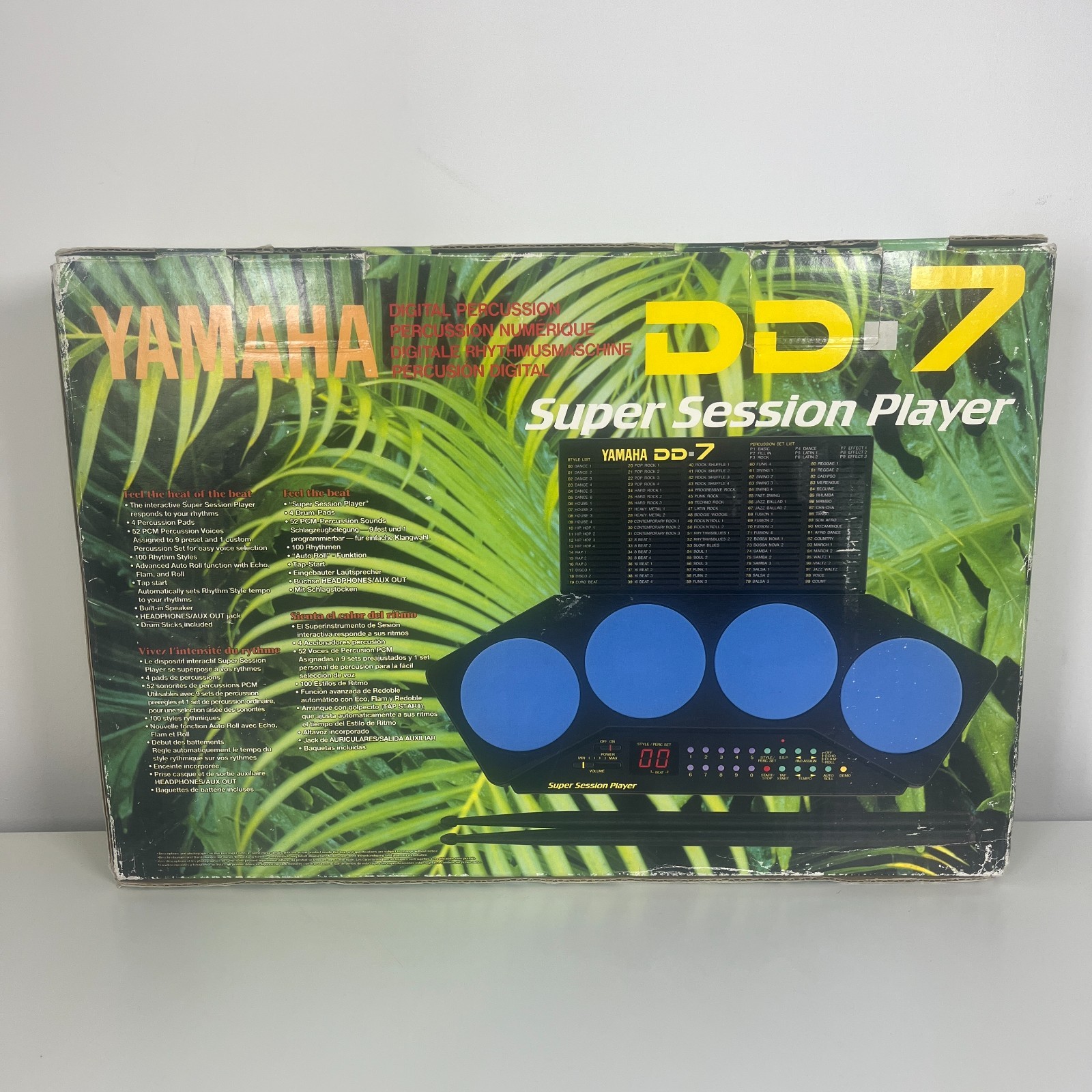 Yamaha DD-7 Super Session Player Digital Percussion Drum Machine, Sticks & Box