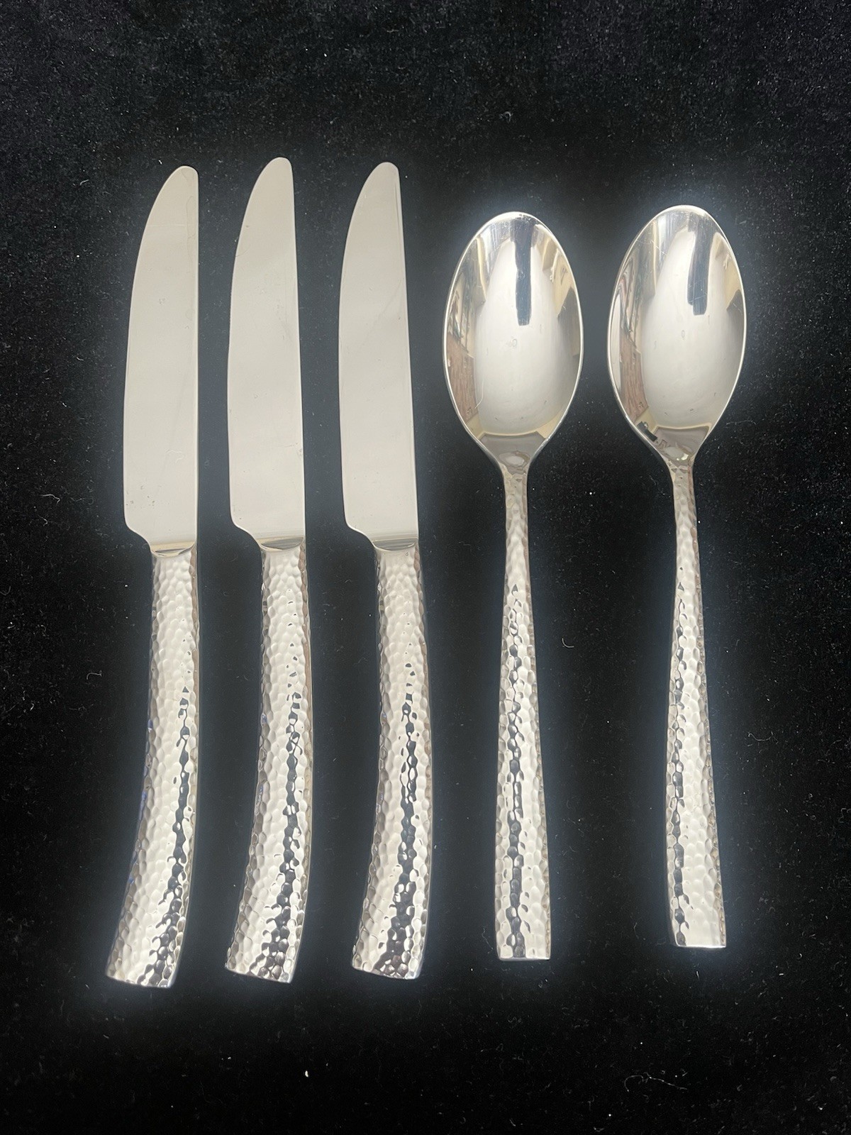 Unbranded Stainless Steel Flatware-Hammered Steel-5 Pieces-Excellent Condition