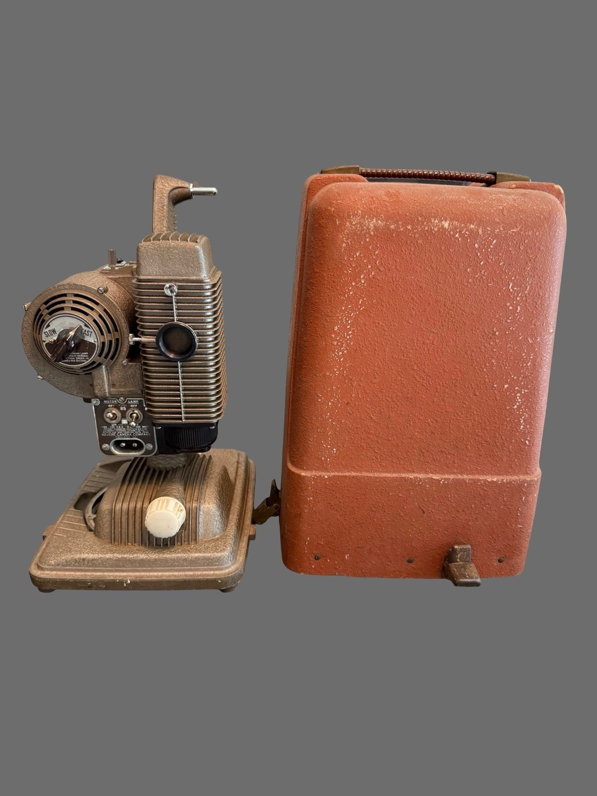 Vintage 1940s REVERE MODEL 85 8mm Movie Film Projector w/Case
