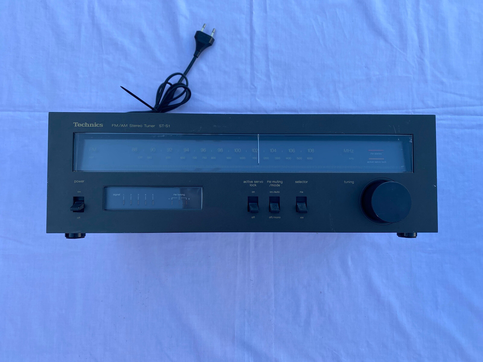 Vintage Rare BLACK TECHNICS ST-S1 AM/FM Stereo Tuner Made in Japan 1980 -TESTED-