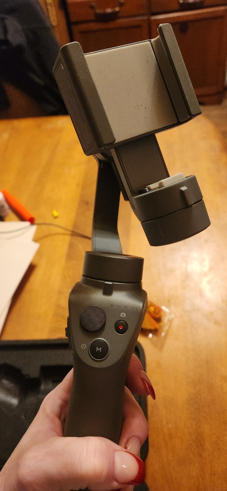 DJI Osmo Mobile 3 Combo - Gimbal Stabilizer