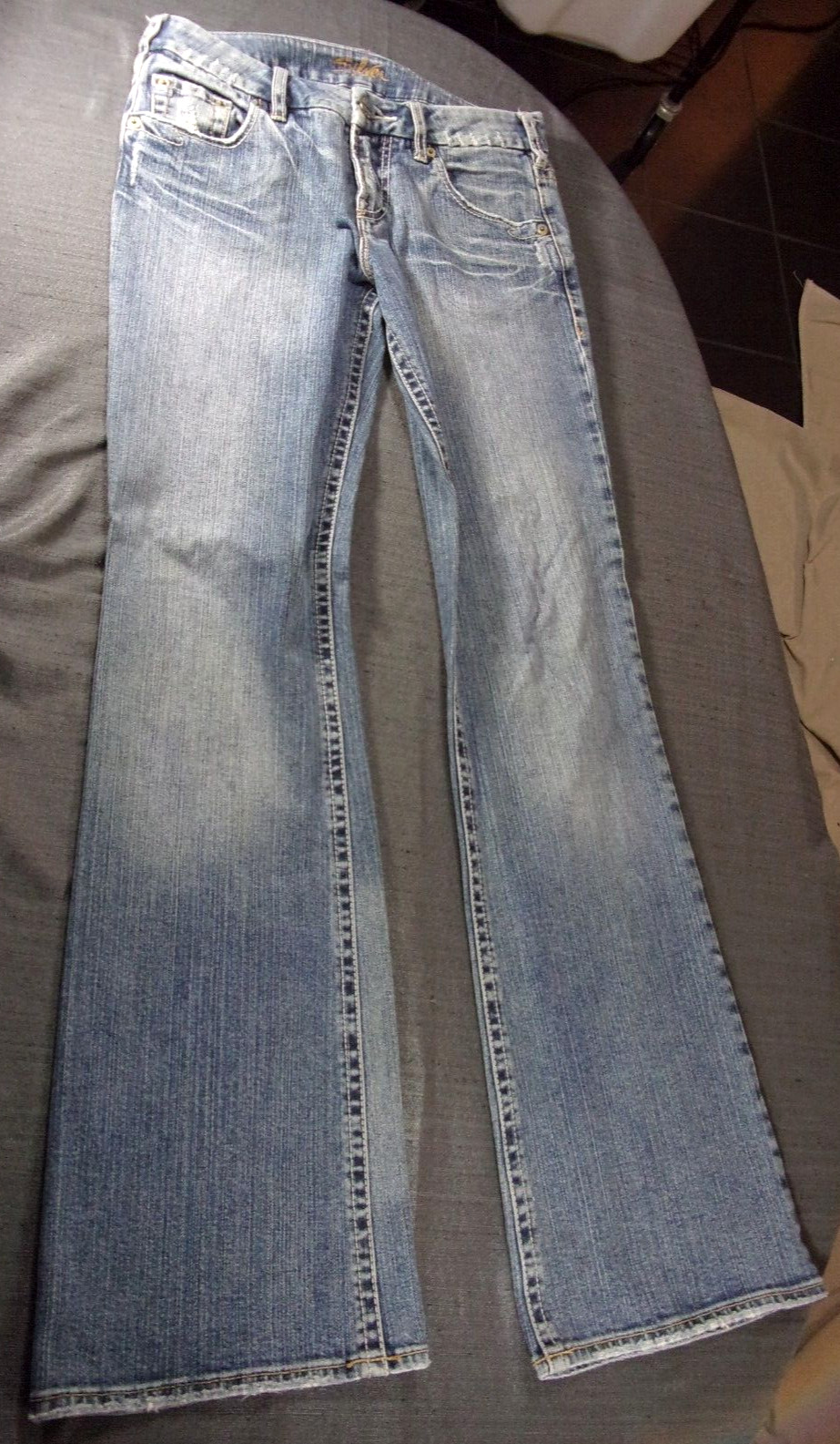 VINTAGE SILVER JEANS EMILY BLUE WASHED OUT DENIM DESIGNED IN CANADA 27x33