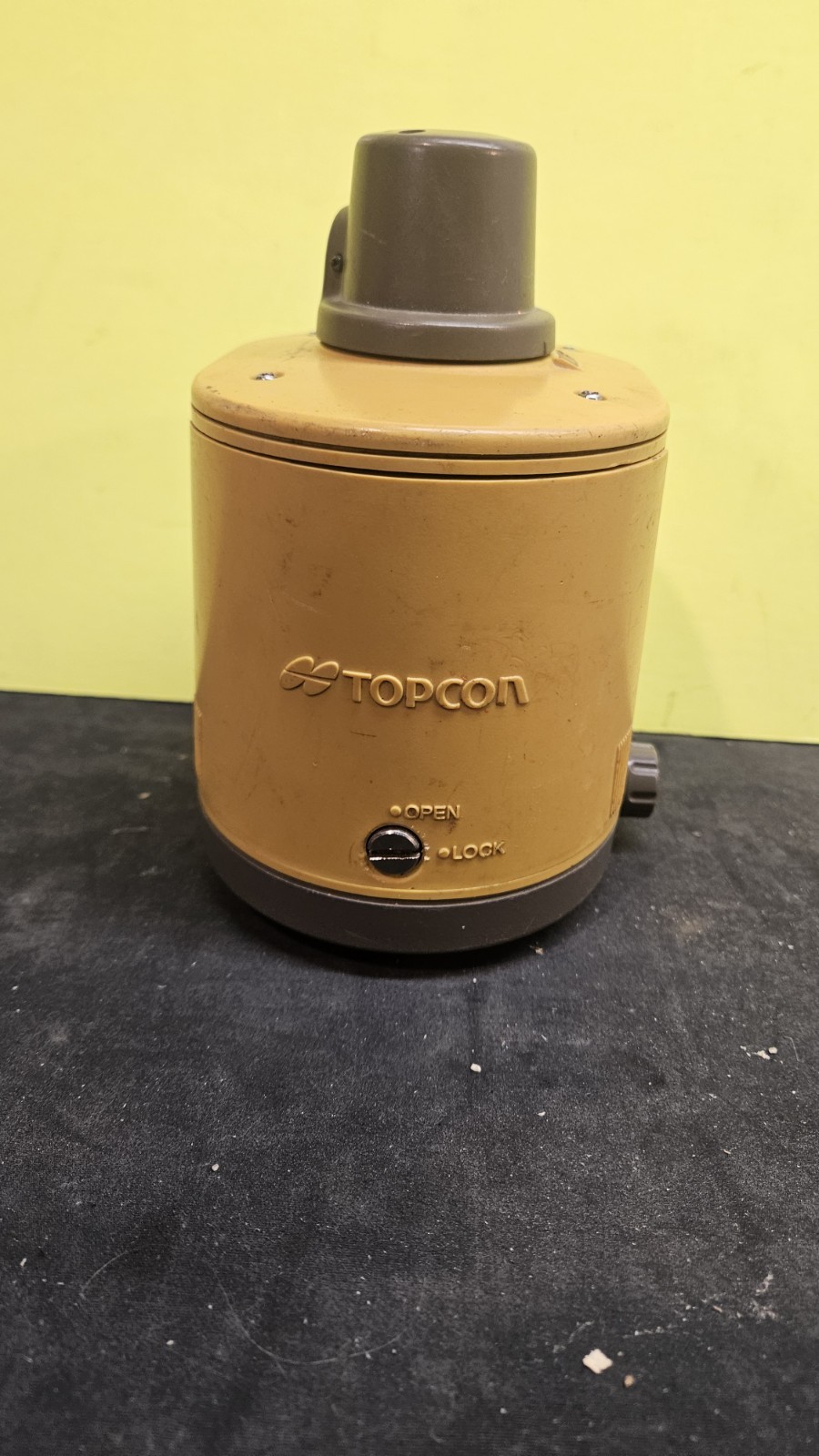 Topcon RL-25S Rotating Laser With Bag And Remote