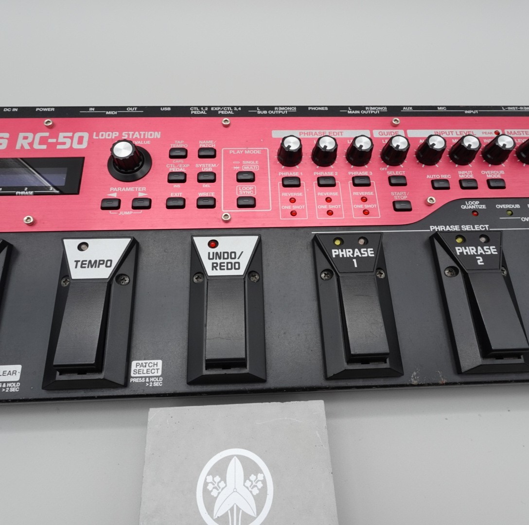 BOSS RC-50 Loop Station Looper Guitar Effects Pedal Good