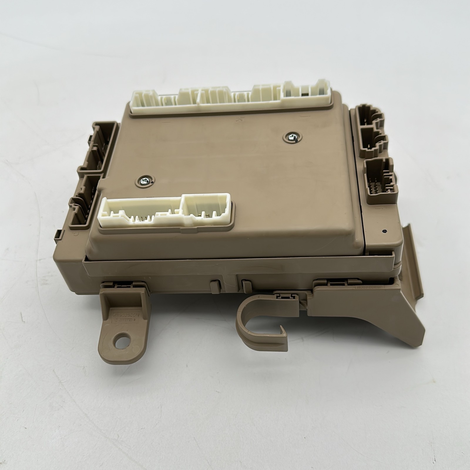 2015-18 SUBARU LEGACY OUTBACK INTERIOR FUSE BOX INTEGRATED UNIT OEM 82201AL01C
