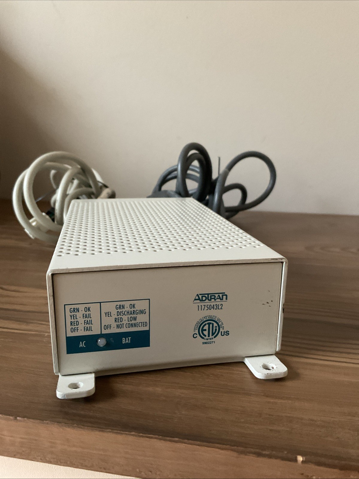 Adtran 54V 2A 120VAC/60Hz Power Supply Power Charger 1175043L3 w/Power Cords
