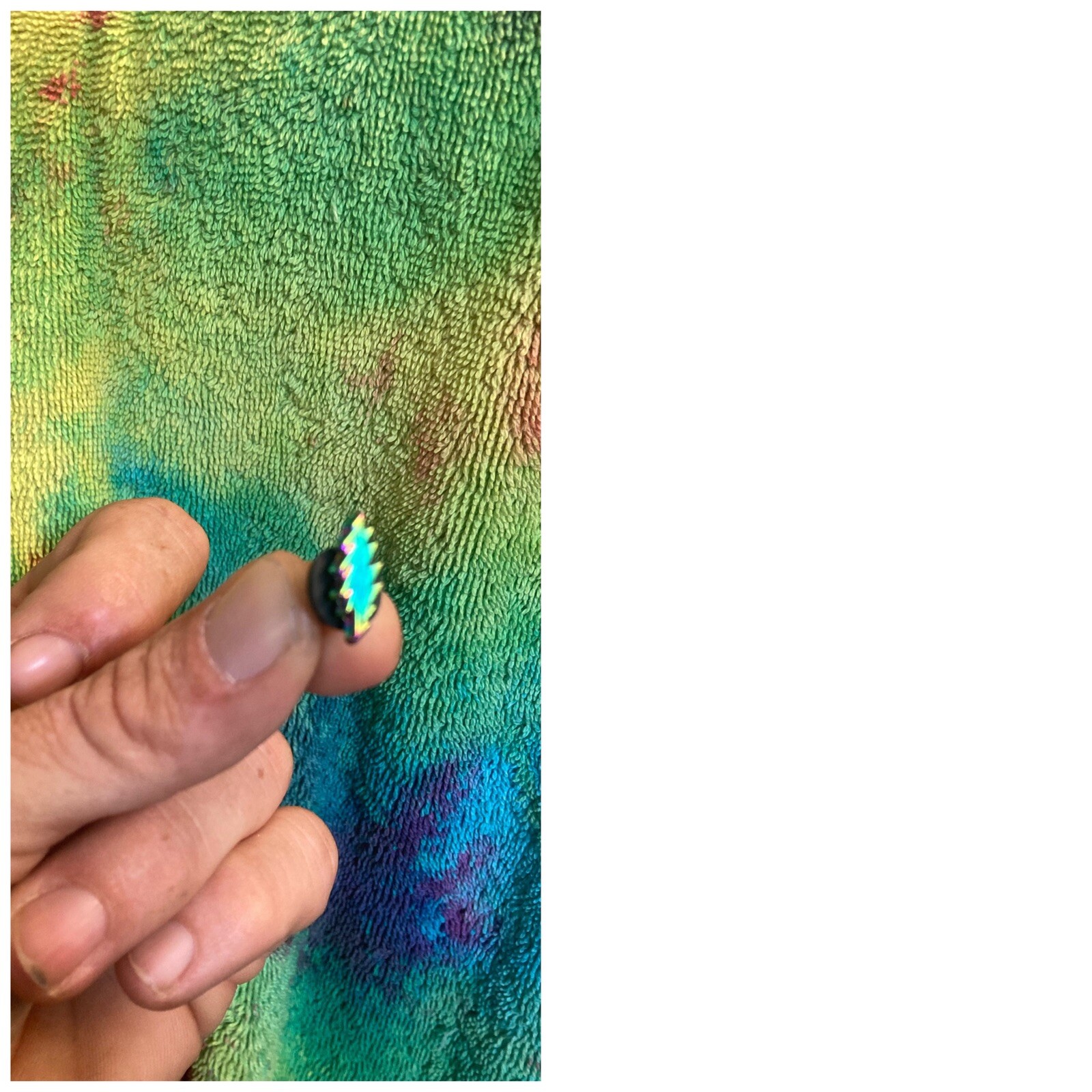 Wholesale Rainbow anodized mini 13 point Grateful Dead bolt pins 20 Altogether