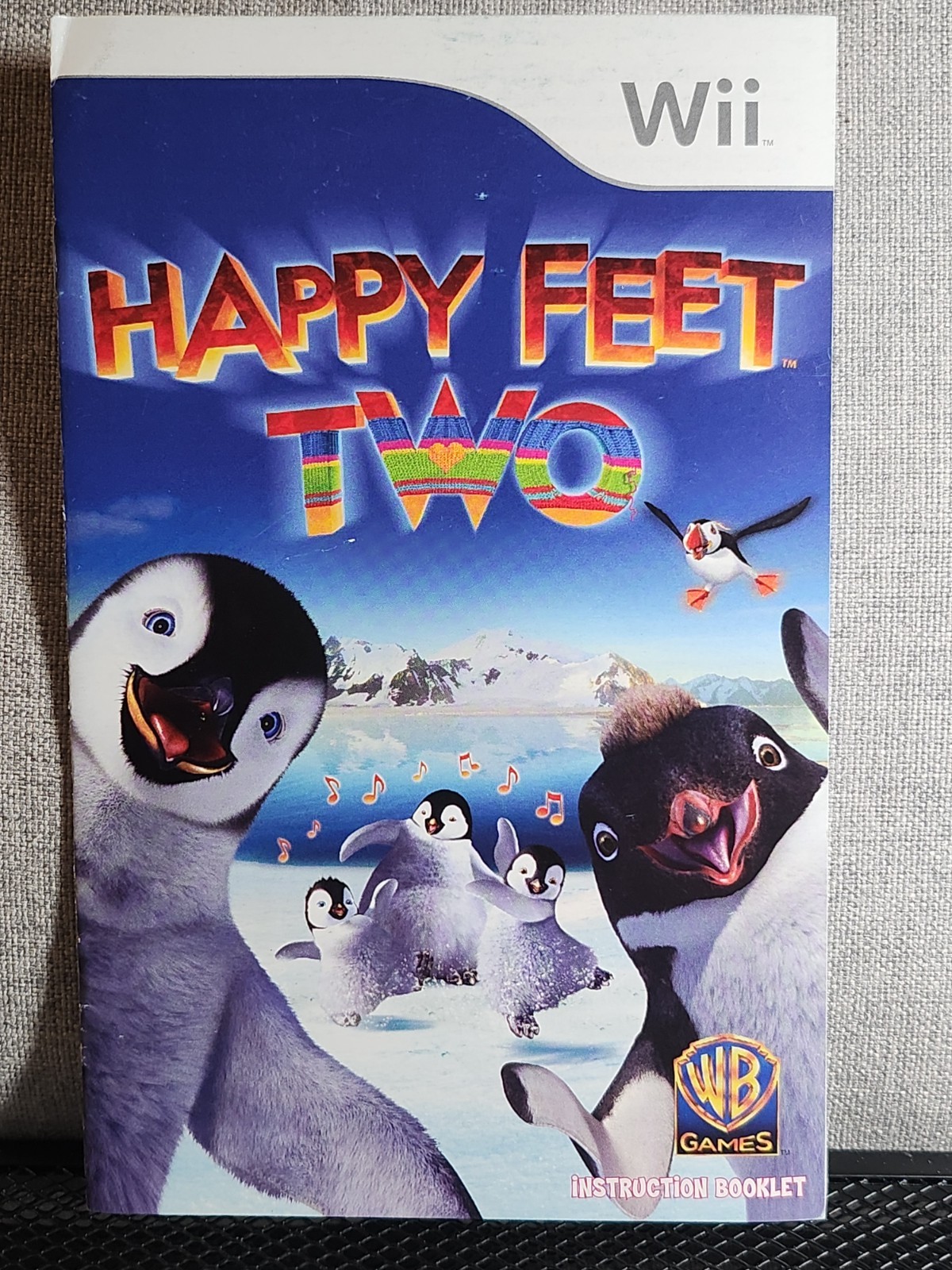 Happy Feet Two Instruction Manual Only - Nintendo Wii