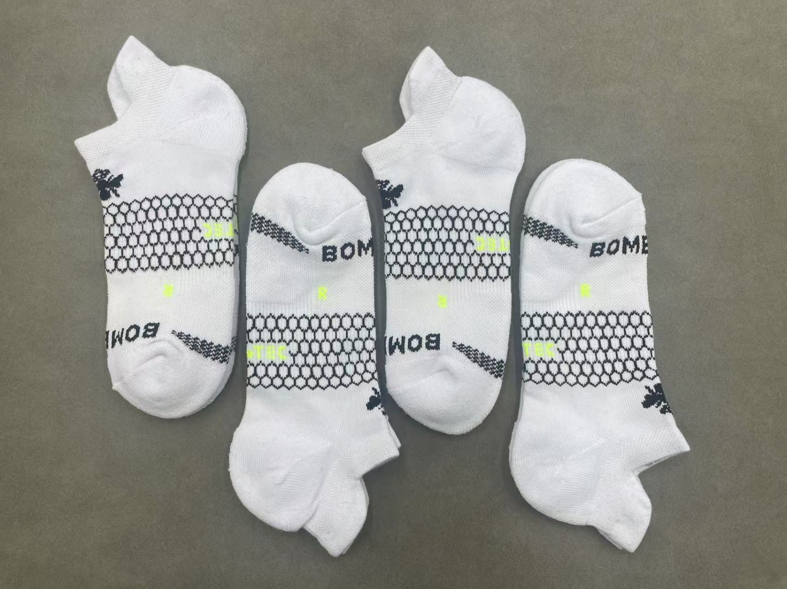 BOMBAS Women's 4 pairs All-Purpose Ankle socks Size Medium 8-10.5