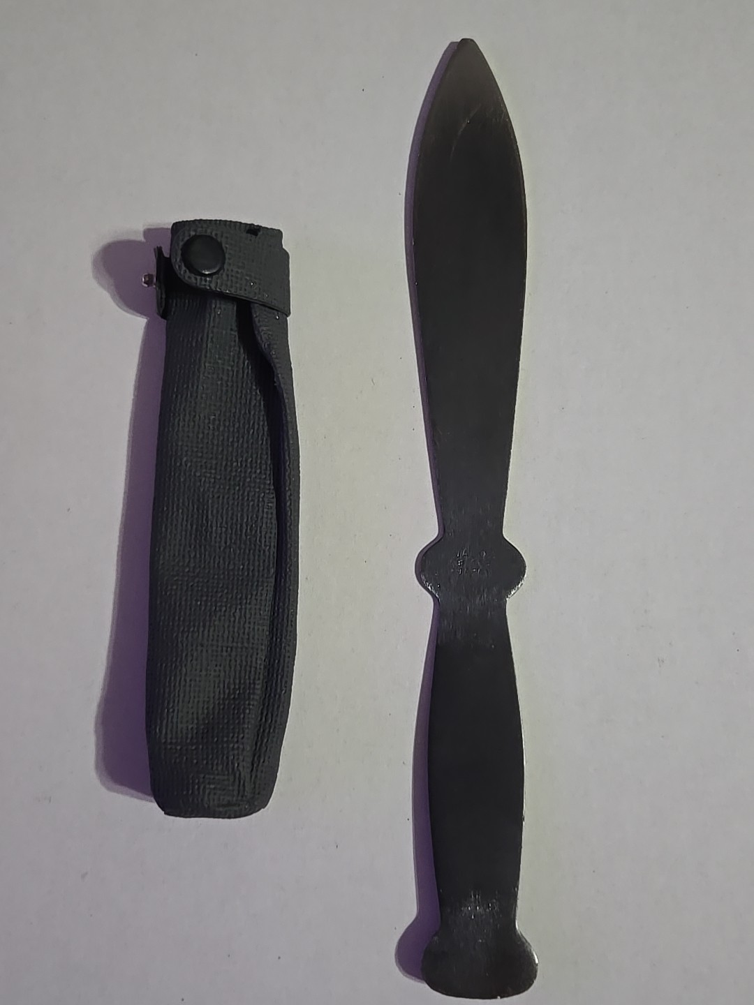 Vintage VALOR #119 Japan, Carbon Steel Throwing Knife