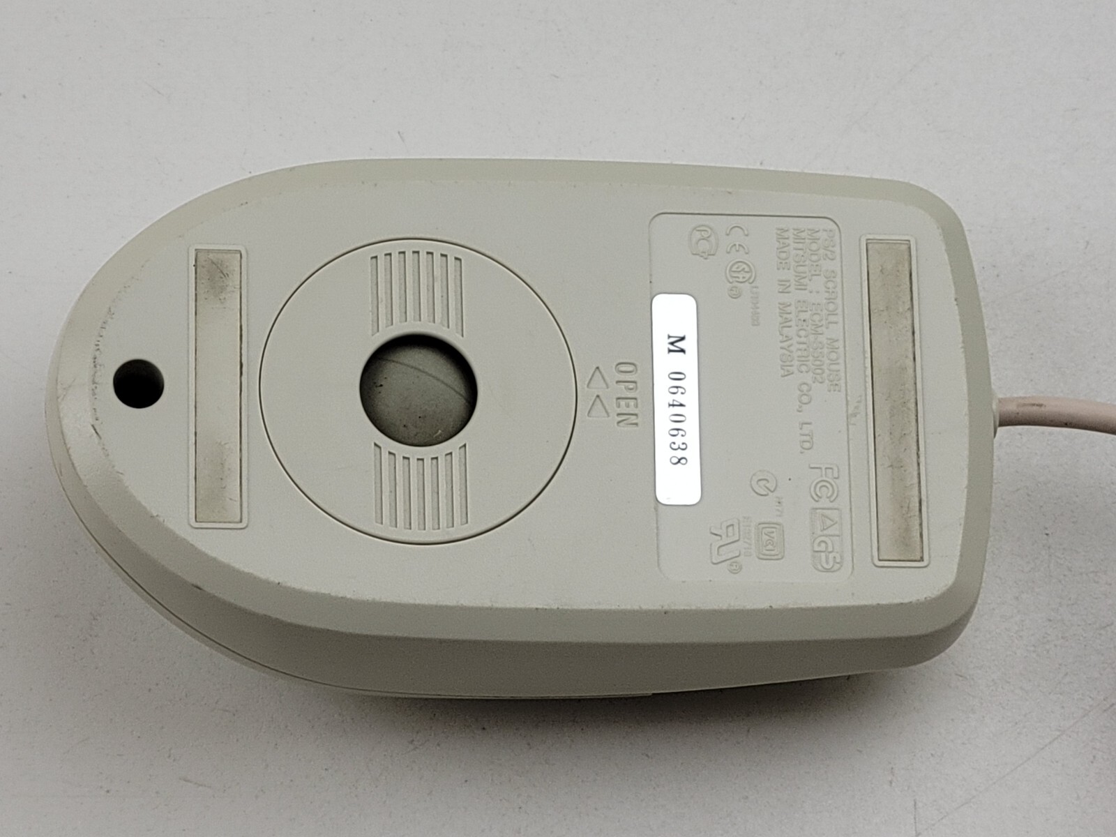 Vintage Mitsumi ECM-S5002 Standard Scroll PS/2 Wired Serial Interface Ball Mouse