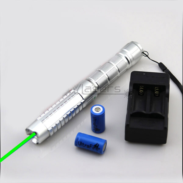 Green Laser Pointer Adjustable Focus 520nm Visible Laser Sight Flashlight
