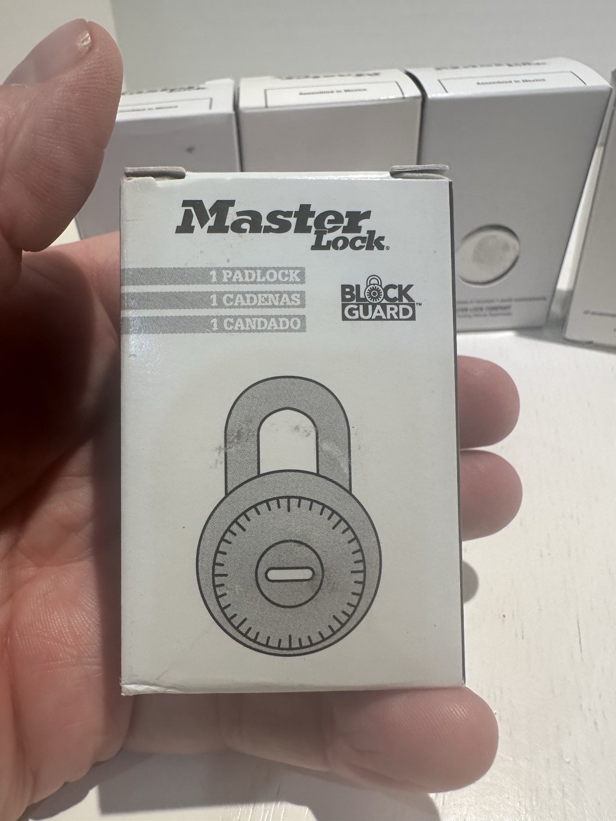 8 Master Lock 1525 Combination Padlocks