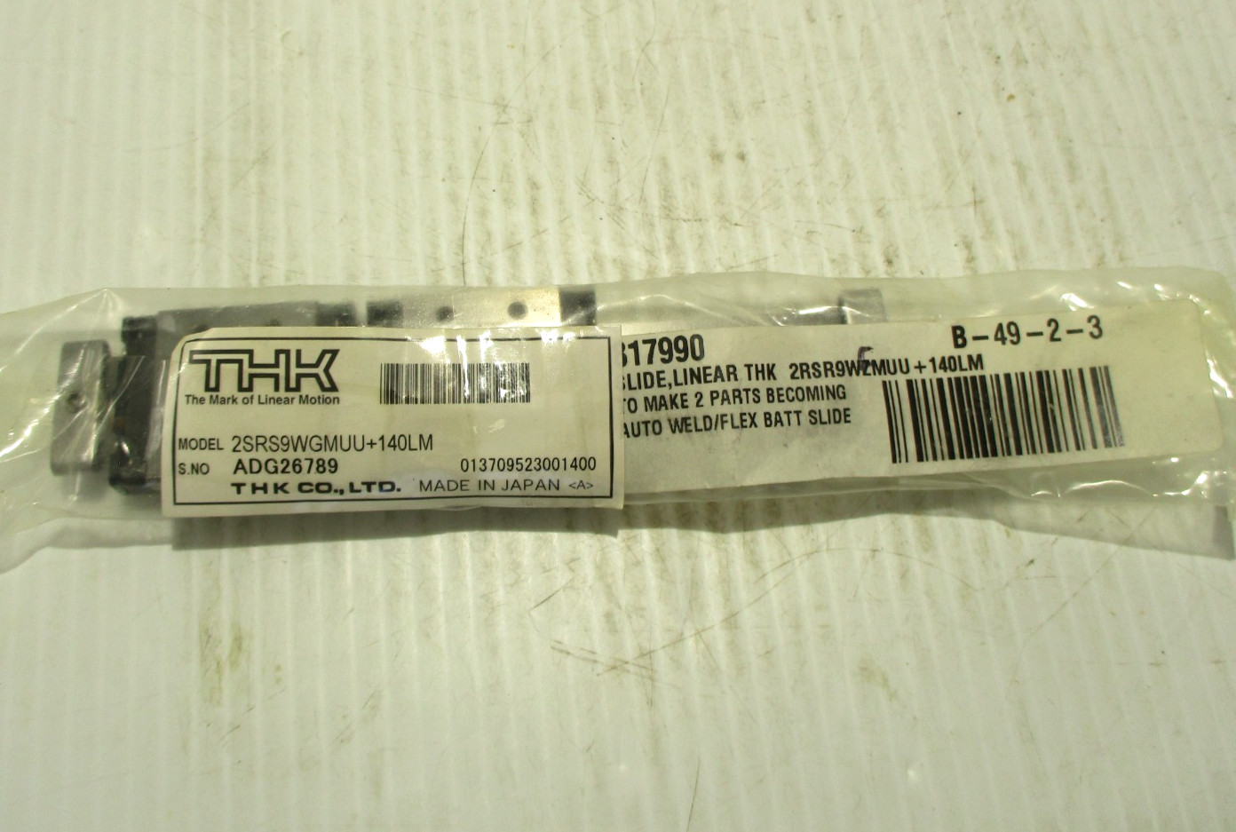 NEW THK 2SRS9WGMUU+140LM LINEAR SLIDE