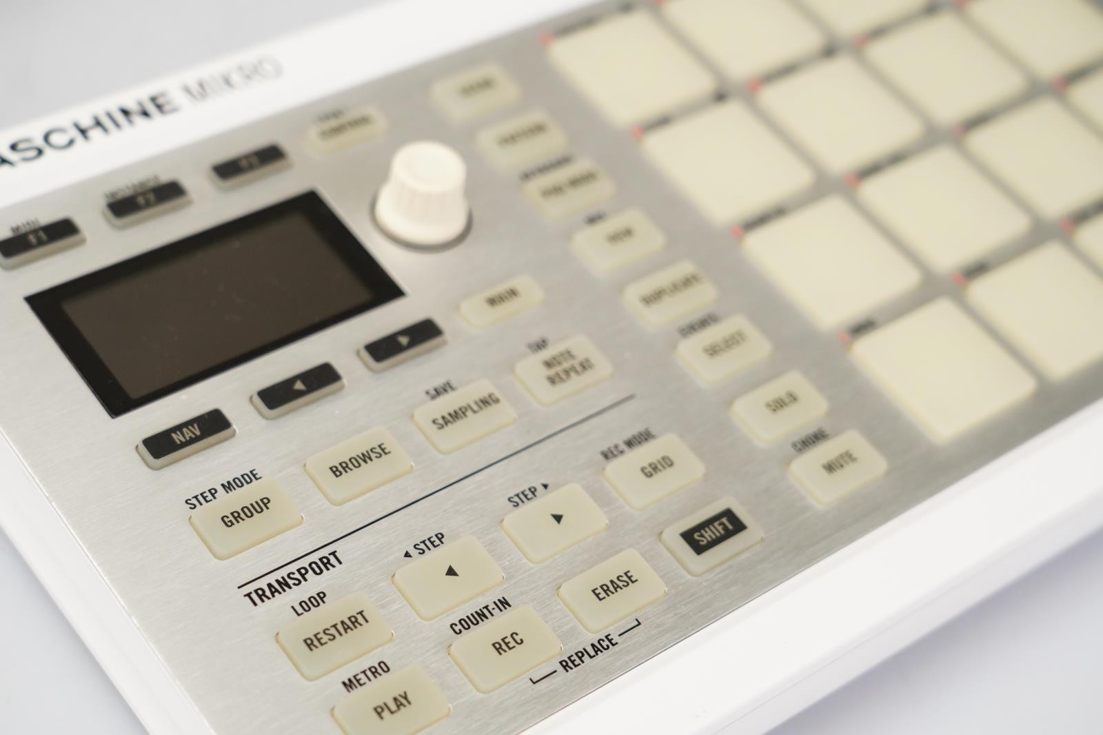 Native Instruments Maschine Mk2 & Maschine Mikro Mk2 Controllers #56170