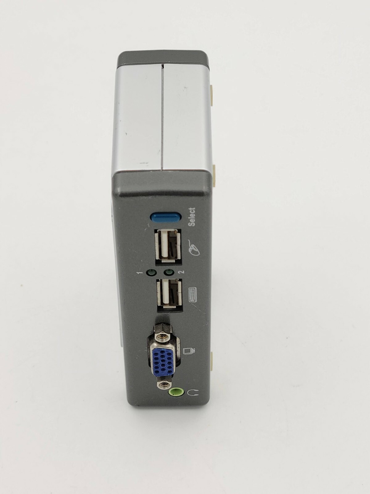 D-Link KVM (KVM221) 2-Ports External KVM / audio switch USB