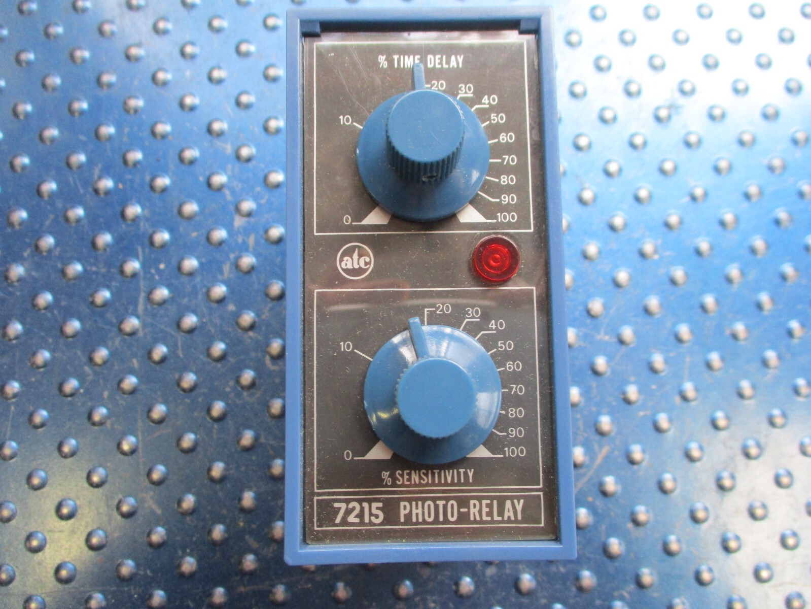 NEW ATC SERIES 7215 PHOTO-RELAY Q1X7215A05