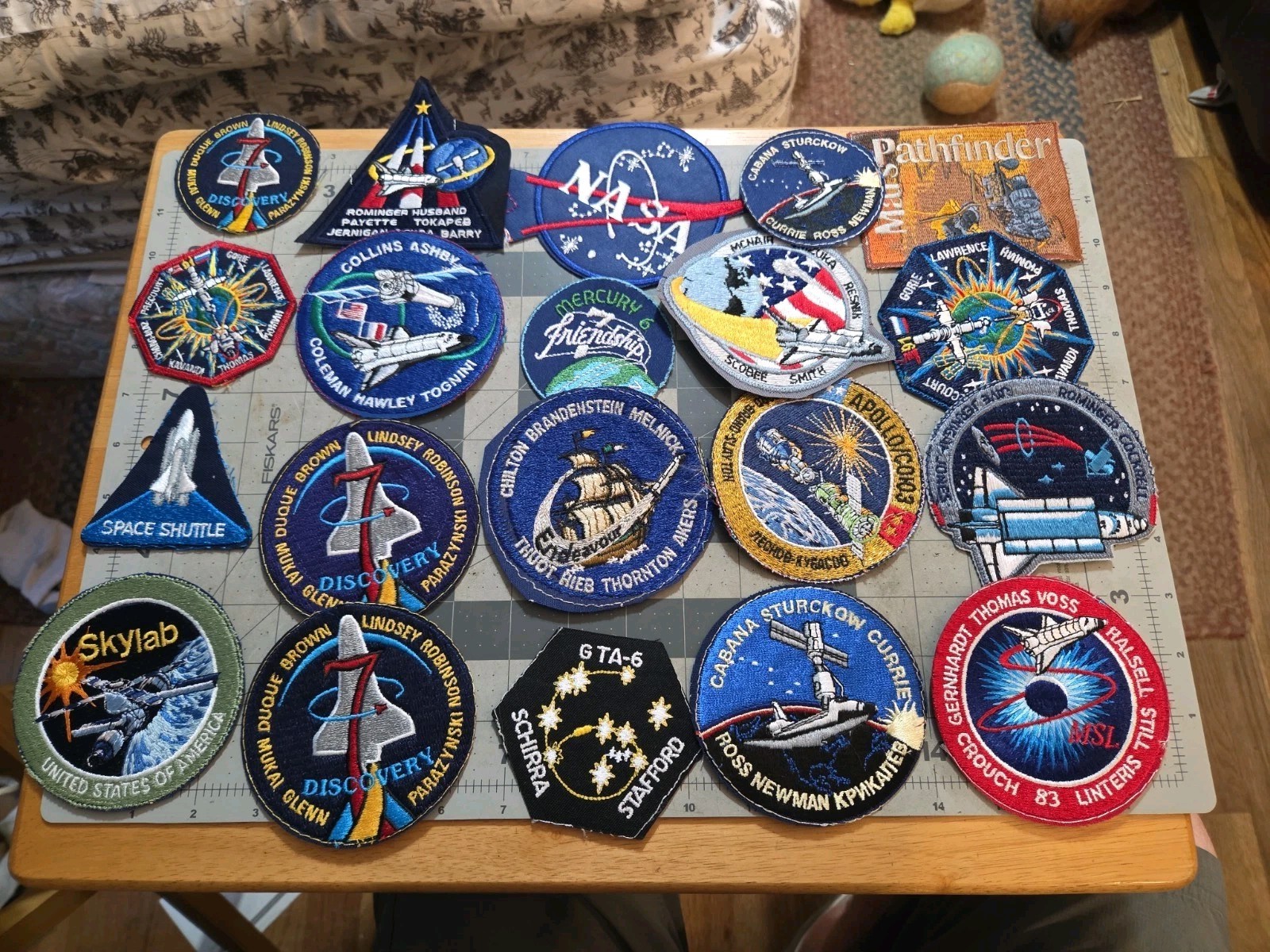 Vintage Lot of 20 NASA  Space Patches Shuttle, Skylab, Apollo Factory Seconds