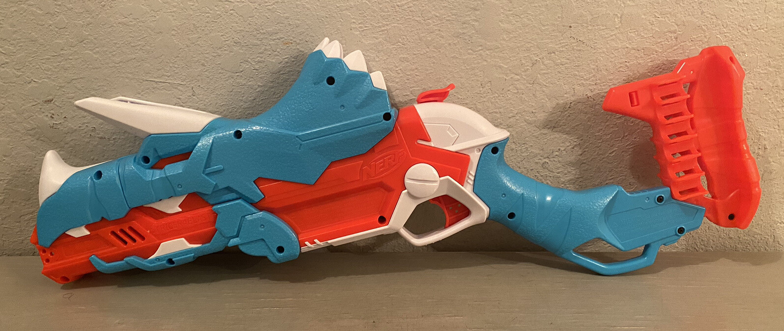 Nerf DinoSquad Dino Action TriceraBlast Toy Gun Triceratops Jurassic, No darts