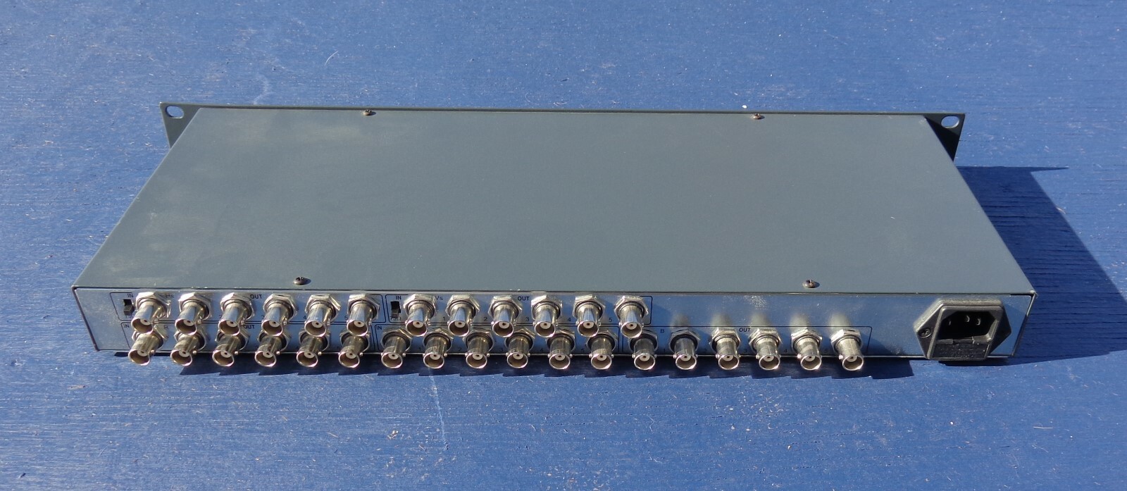 Kramer VM-1055 Video Component Distributor