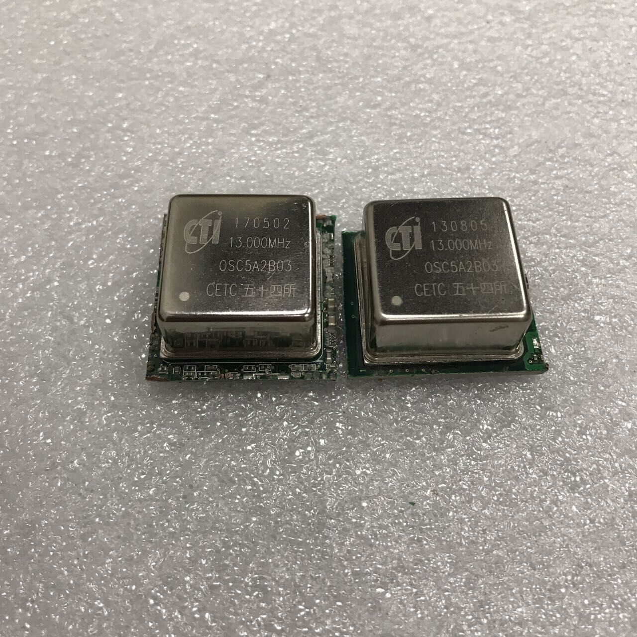 2PCS  CTI OSC5A2B02 10MHz 5V Square Wave Crystal Oscillator