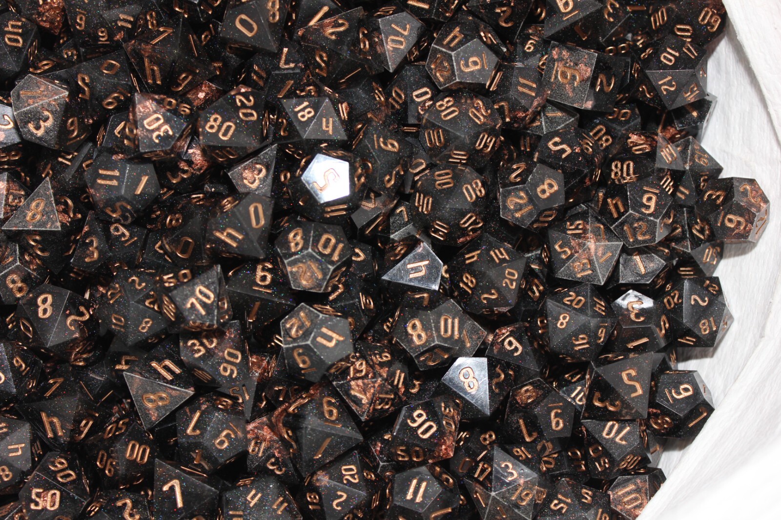 20 RPG POLYHEDRAL DICE BLACK & GOLD RAINBOW GLITTER TABLETOP ROLE PLAY GAME D&D