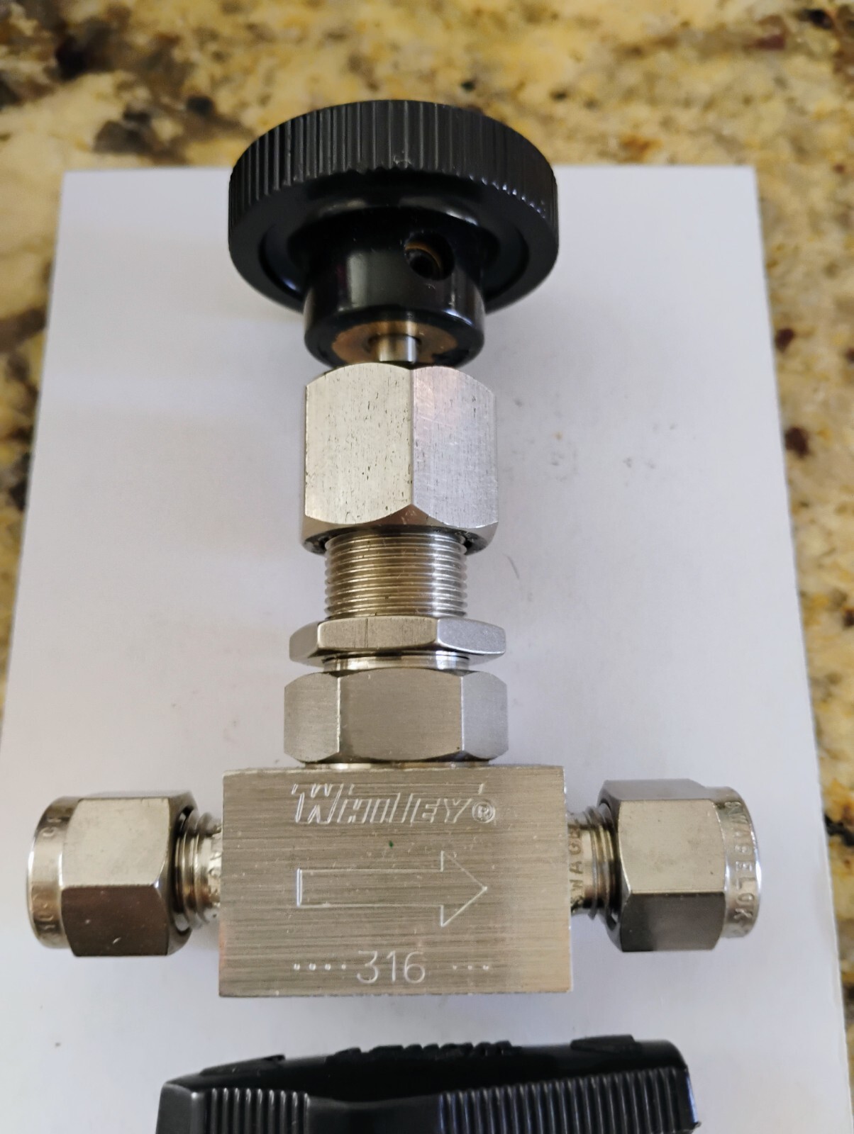 whitey 316ss 1/4 in needle valve, 2RS4 and 42S4