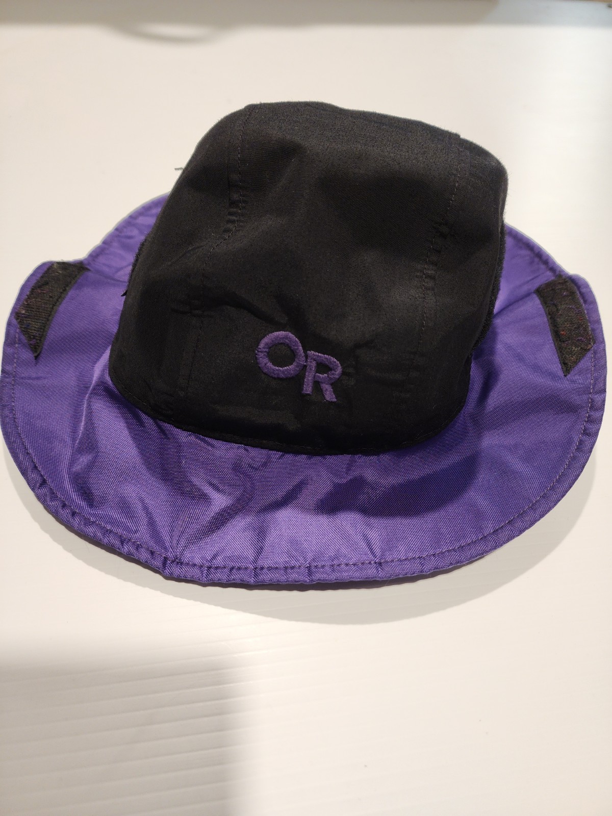 Outdoor Research GORE-TEX Purple Black Wide Brim Hat for Camping Hiking