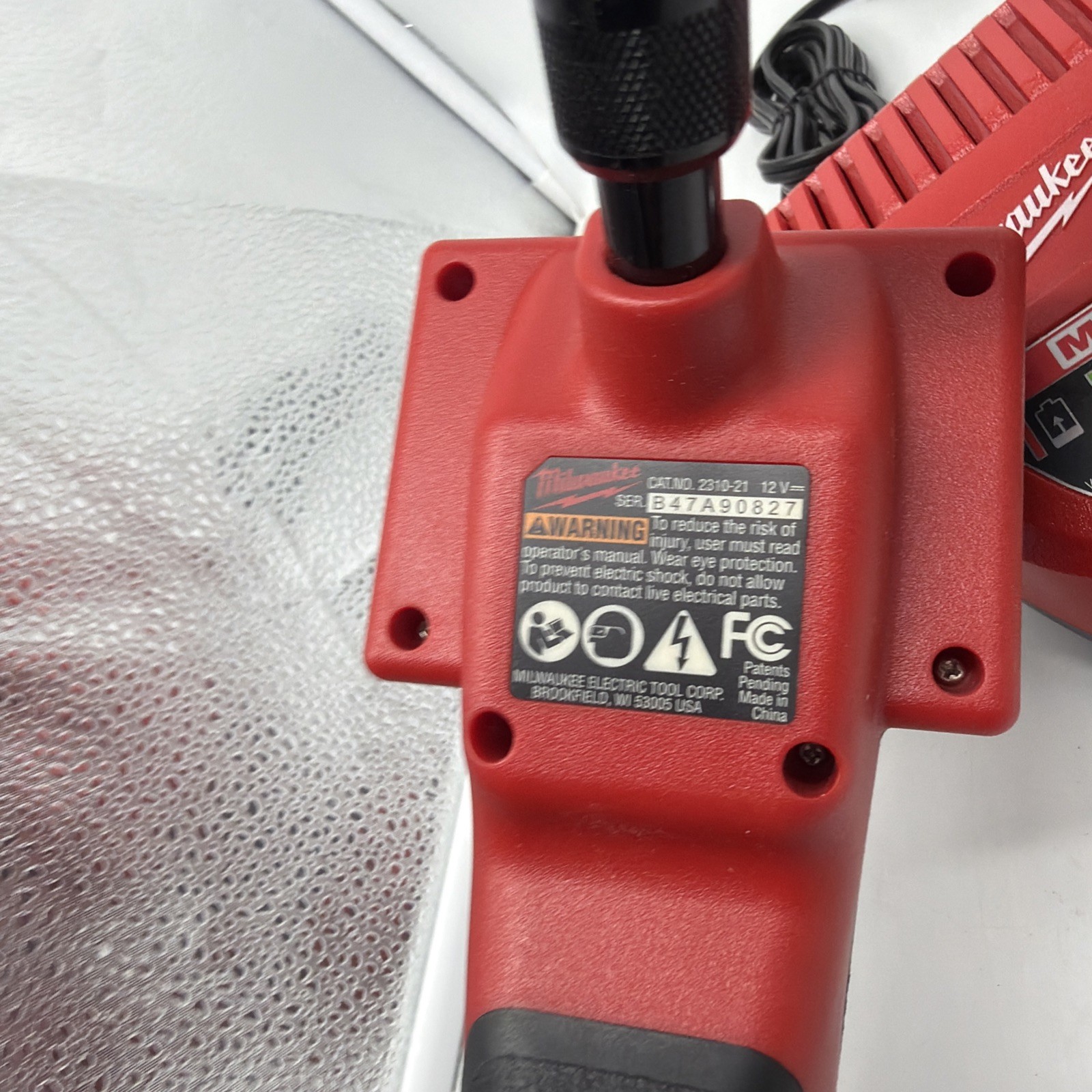 Milwaukee 2310-21 Digital Inspection Camera Kit Clean
