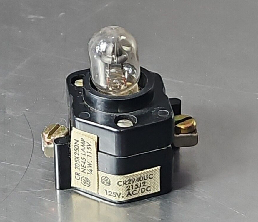 GENERAL ELECTRIC CR205X250N / CR294OUC Indicating Light Kit. Loc4D31