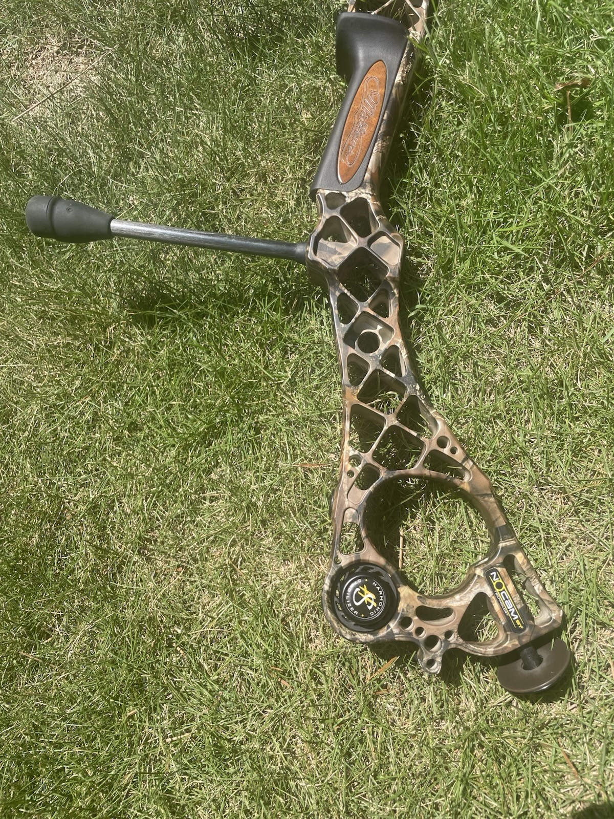 Mathew’s HTR No Cam Left Handed Bow Riser