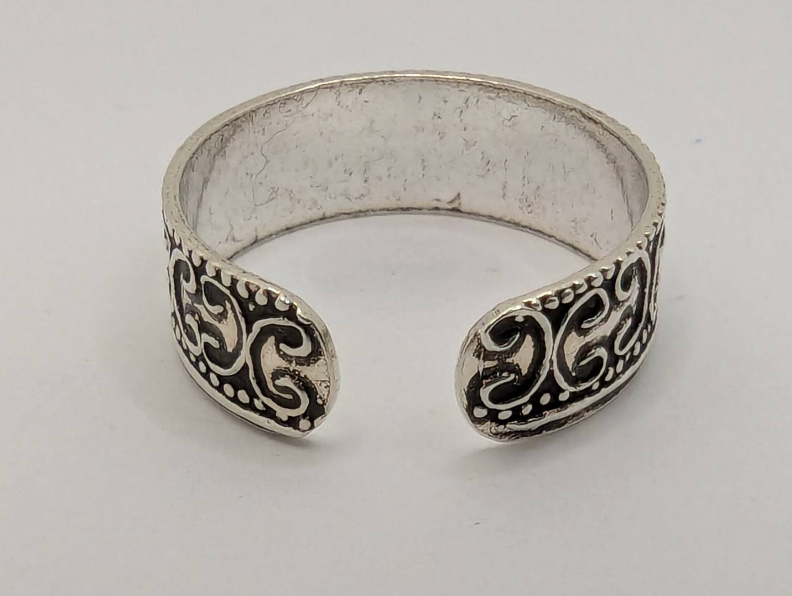 Sterling Silver Toe Ring. Filigree Design. Adjustable Size. 925 Sterling Silver