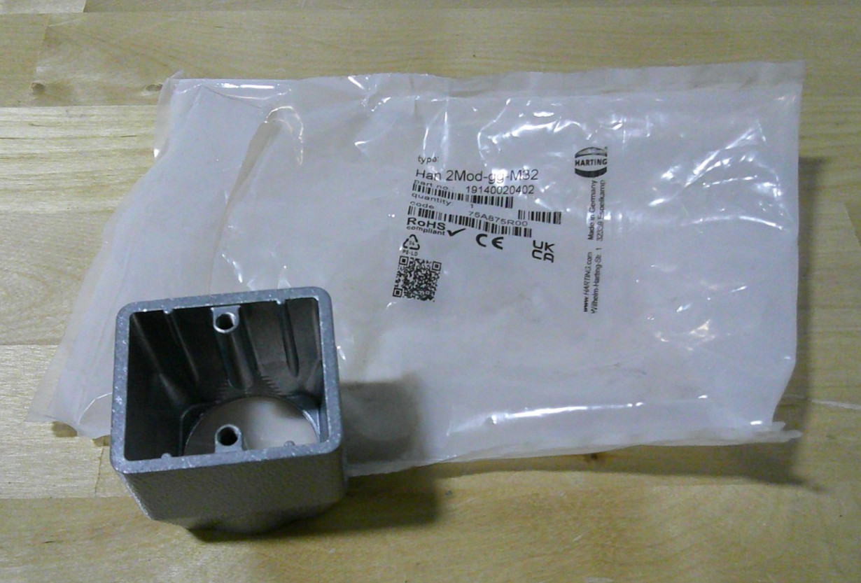 Harting M19140020402 Han 2Mod-gg-M32 Modular Hood 1xM32 Straight Cable Outlet S4