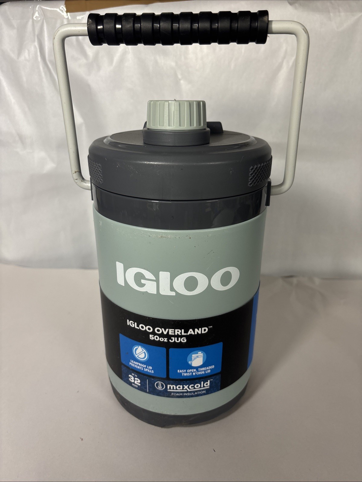 IGLOO OVERLAND 50 OZ JUG 6" X 6" X 10"